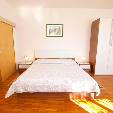 Fuer 5 Personen Ca 60 Qm In Rabac, Istrien Bucht Von