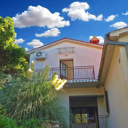 Fuer 5 Personen Ca 60 Qm In Rabac, Istrien Bucht Von Apartment